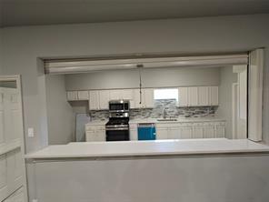 704 Drexel - Photo 10