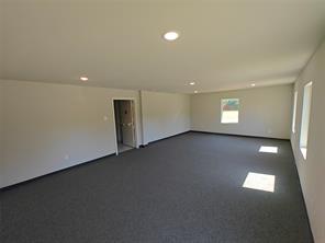 704 Drexel - Photo 16