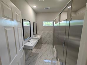 704 Drexel - Photo 37