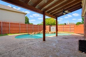 1402 Bradford Trace Drive - Photo 34