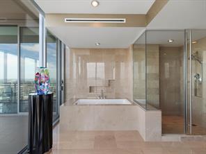 2900 Mckinnon Street - Photo 18