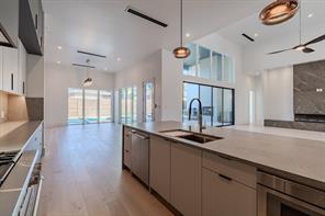 11232 Hillcrest Road - Photo 8