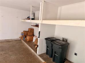 201 Collins Drive - Photo 16