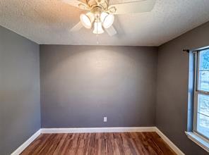 6604 N Chesterfield Drive - Photo 4