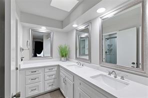 2923 Shady Knoll Lane - Photo 18