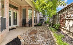 809 Lake Point Circle - Photo 35