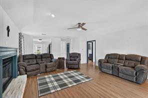 1425 Pioneer Drive - Photo 10
