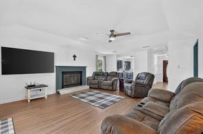 1425 Pioneer Drive - Photo 11