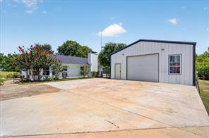 1425 Pioneer Drive - Photo 4
