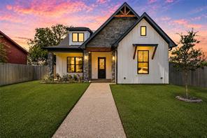 107 N Jena Street - Photo 1