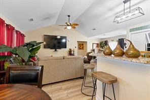 425 Legendary Lane - Photo 14