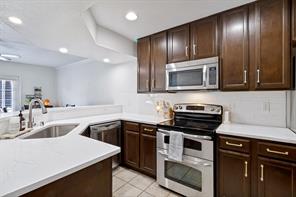 9480 Timberleaf Drive - Photo 10