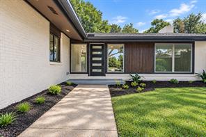 13924 Tanglewood Place - Photo 1