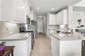 618 Alexandra Avenue - Photo 11