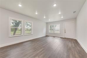 8041 County Road 2584 - Photo 8