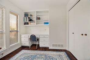 605 Woodway Lane - Photo 25
