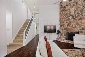 605 Woodway Lane - Photo 3