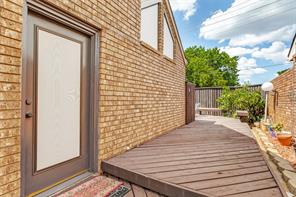 605 Woodway Lane - Photo 32