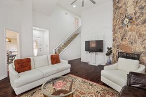 605 Woodway Lane - Photo 4
