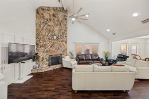 605 Woodway Lane - Photo 8