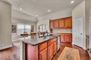 918 Newcastle Drive - Photo 9