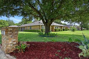 2146 Westwood Terrace - Photo 30