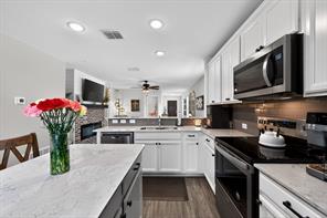 1552 Vega Drive - Photo 11