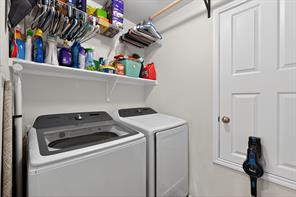 1552 Vega Drive - Photo 15