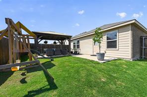1552 Vega Drive - Photo 3
