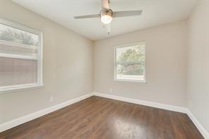 438 Salem Drive - Photo 16