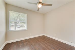 438 Salem Drive - Photo 17