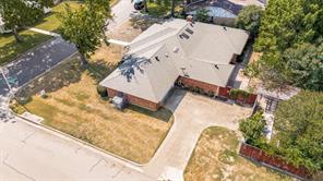 9015 Hunters Glen Trail - Photo 1