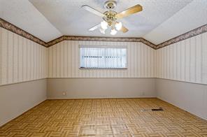9015 Hunters Glen Trail - Photo 15