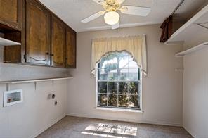 9015 Hunters Glen Trail - Photo 19