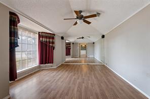 9015 Hunters Glen Trail - Photo 24