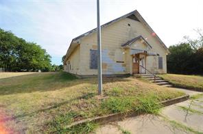 631 E Woodard Street - Photo 1