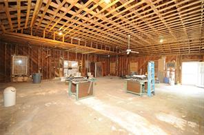 631 E Woodard Street - Photo 12
