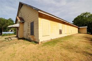 631 E Woodard Street - Photo 6