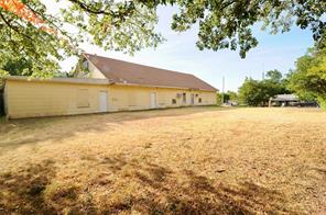 631 E Woodard Street - Photo 7