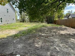 402 E Bonham Street - Photo 7