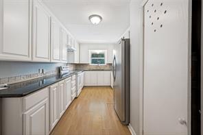 4009 Anita Avenue - Photo 6