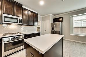 16700 Lincoln Park Lane - Photo 13