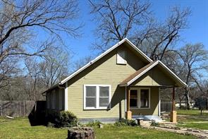 620 W 12th Street - Photo 4