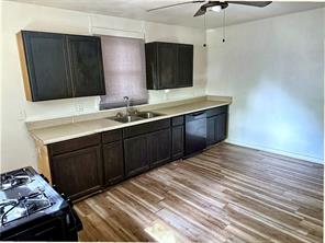 620 W 12th Street - Photo 9