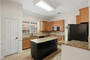 6613 Barclay Lane - Photo 13