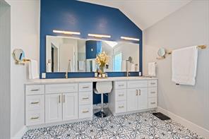6402 Bluebonnet Drive - Photo 10