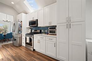 6402 Bluebonnet Drive - Photo 14