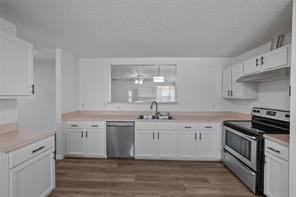 1024 Lake Trail Drive - Photo 11