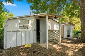 405 NE 4th Street - Photo 14