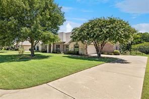 1720 Ashington Place - Photo 3